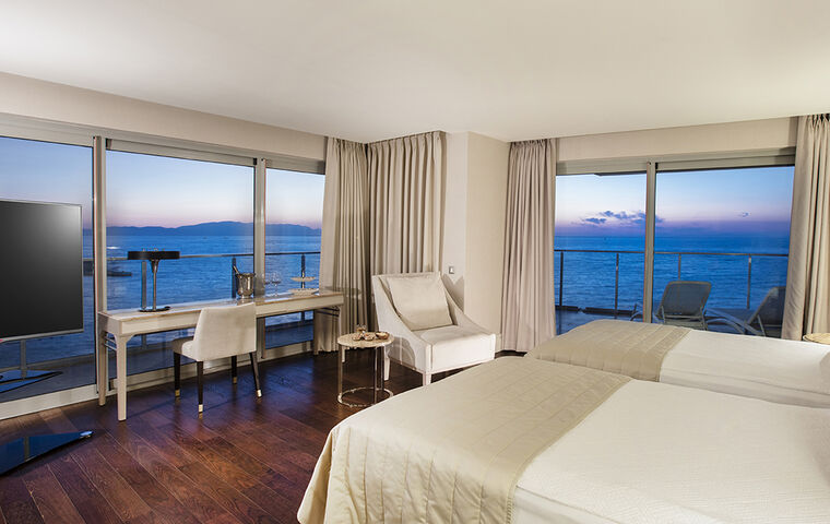 Charisma Deluxe Hotel