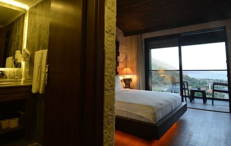 MANASPARK DELÜXE HOTEL