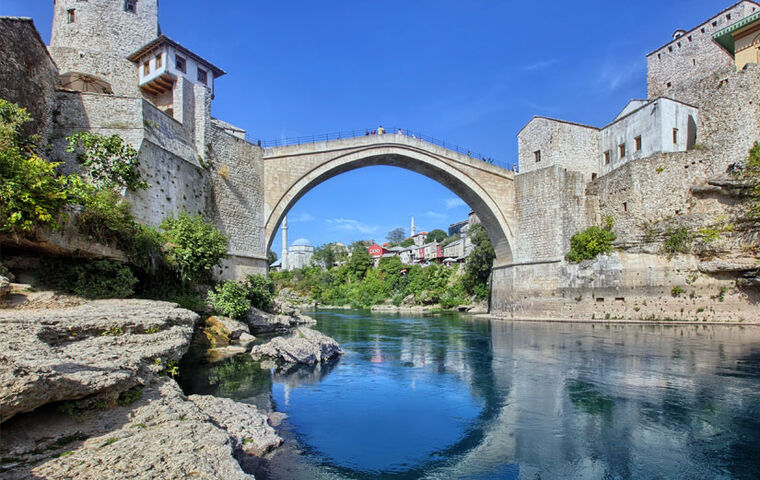 İZMİR`DEN UÇAKLA BALKAN TURU V.I.P.