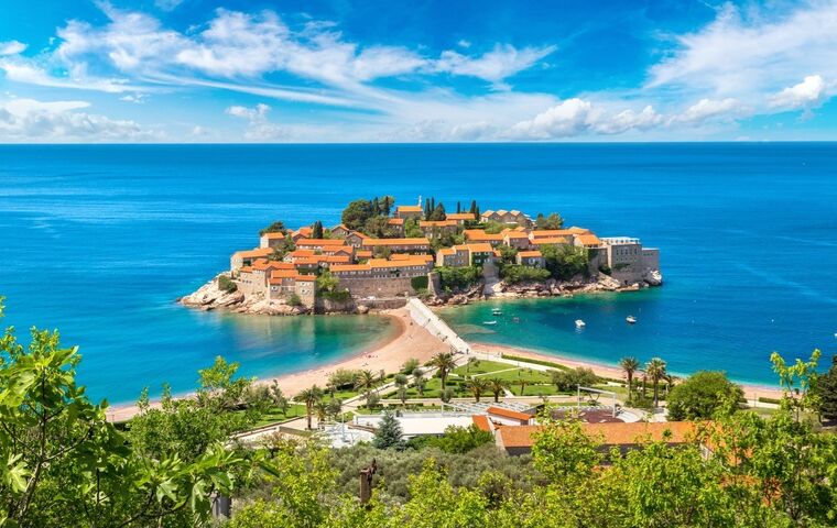 İZMİR`DEN UÇAKLA BALKAN TURU V.I.P.