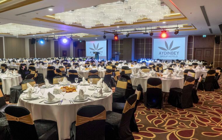 YILBAŞI ANTALYA TATİLİ AYDINBEY QUEENS PALACE BELEK