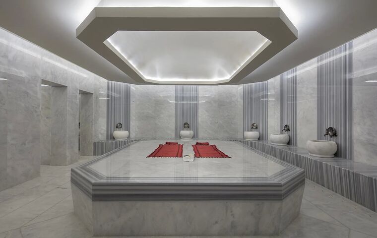 YILBAŞI ANTALYA TATİLİ AYDINBEY QUEENS PALACE BELEK