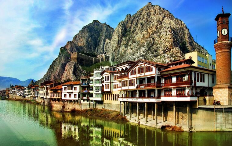 YAYLA YAYLA ÖZEL KARADENİZ TURU BCL